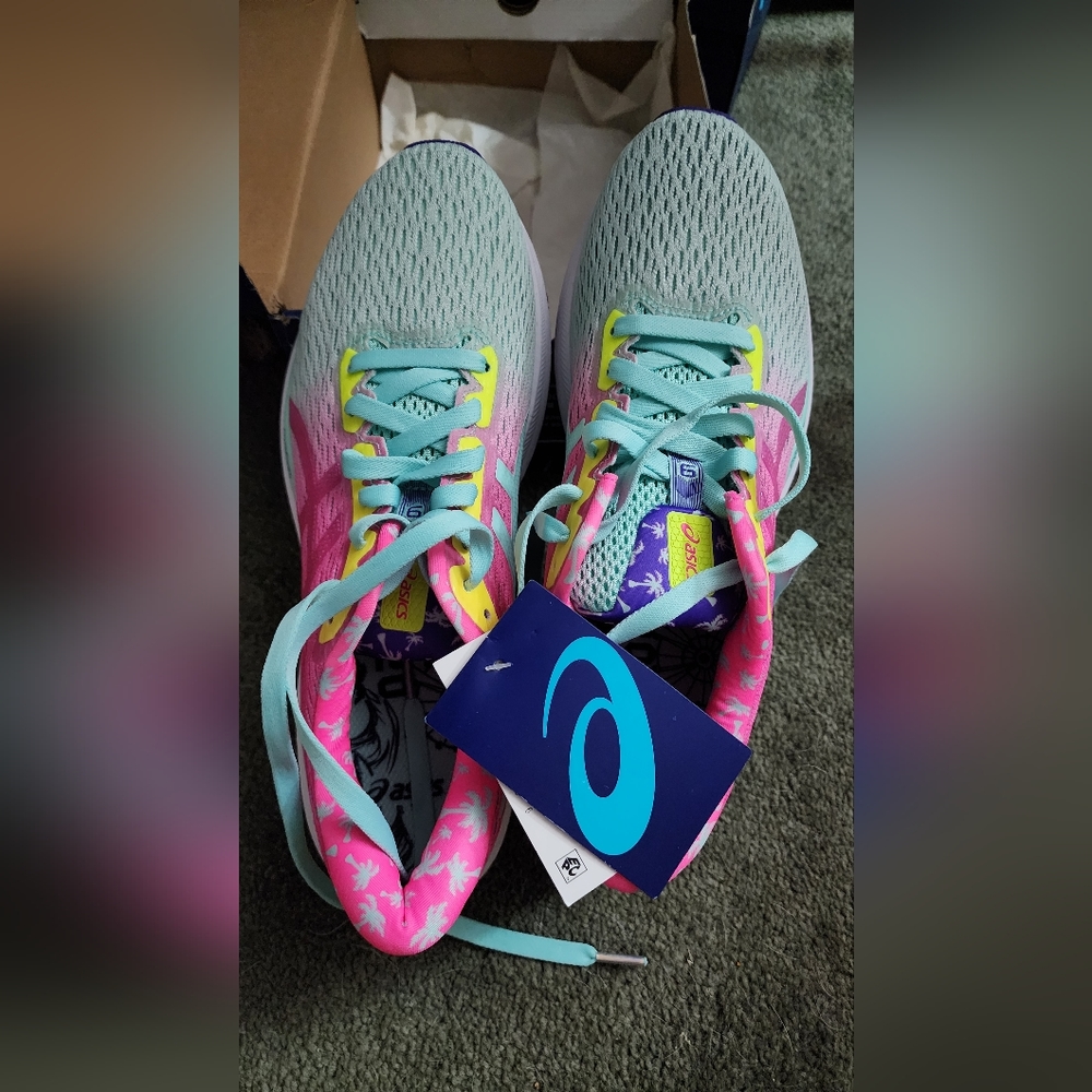 Asics GT-1000 9 size 11